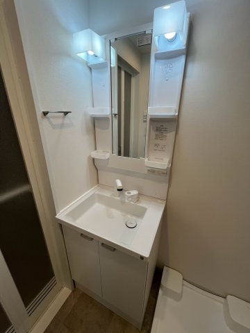 14/21 洗面