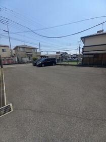 11/11 駐車場