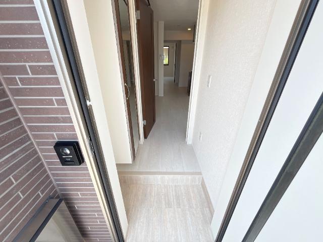 13/21 玄関