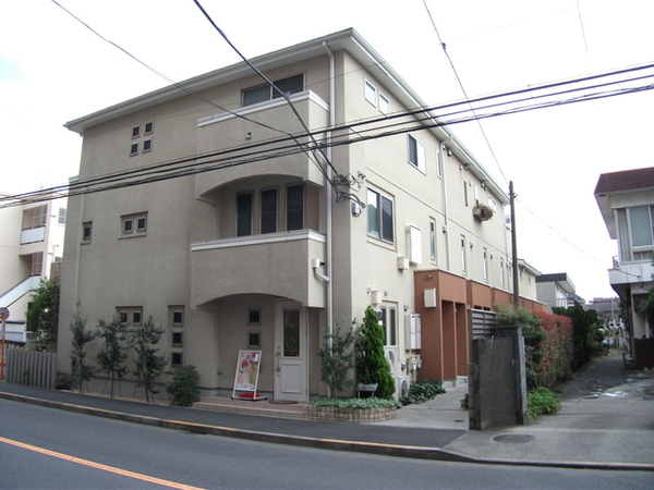 1/2 外観