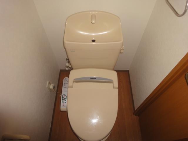 16/30 トイレ