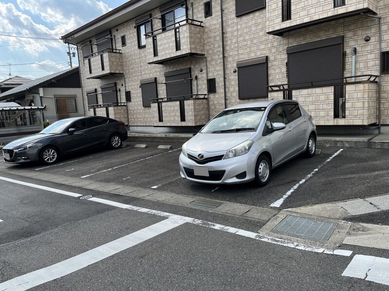 10/10 駐車場