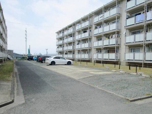 15/25 駐車場