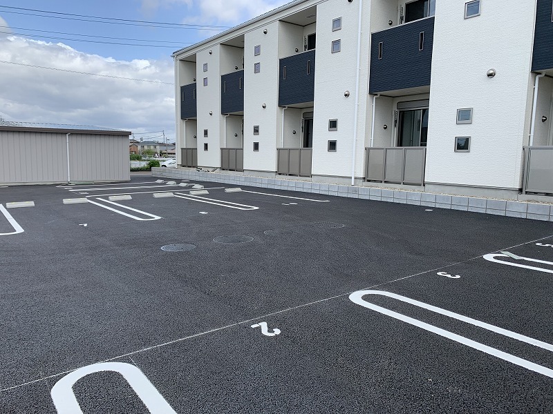 16/22 駐車場