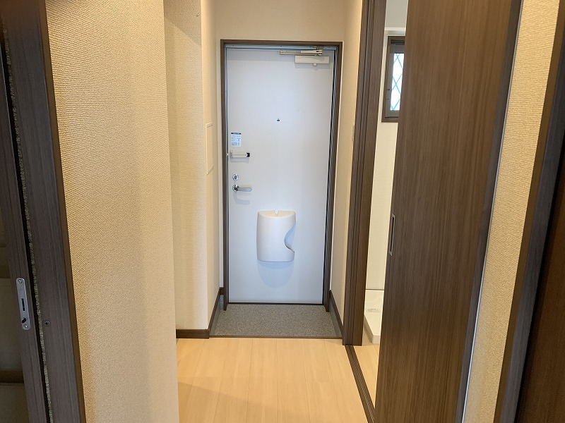 7/22 玄関