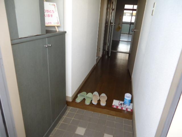 15/25 玄関