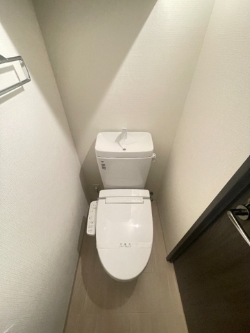 16/27 トイレ