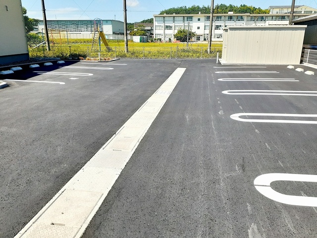 2/8 駐車場
