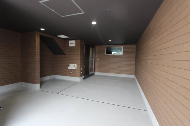2/10 駐車場