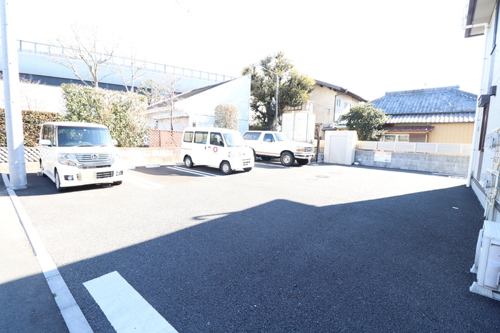 20/21 駐車場