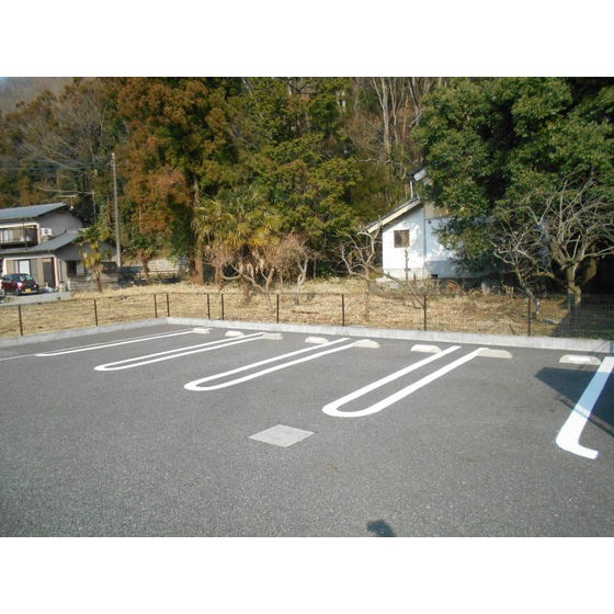 20/25 駐車場