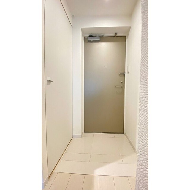 19/19 室内