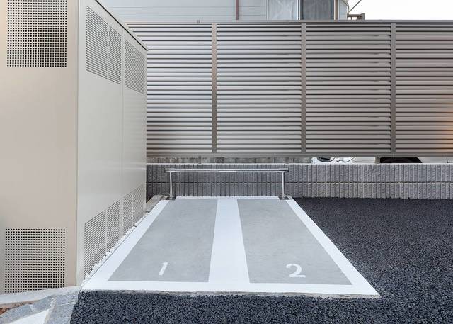 4/7 駐車場