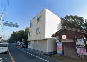 14/14 エントランス