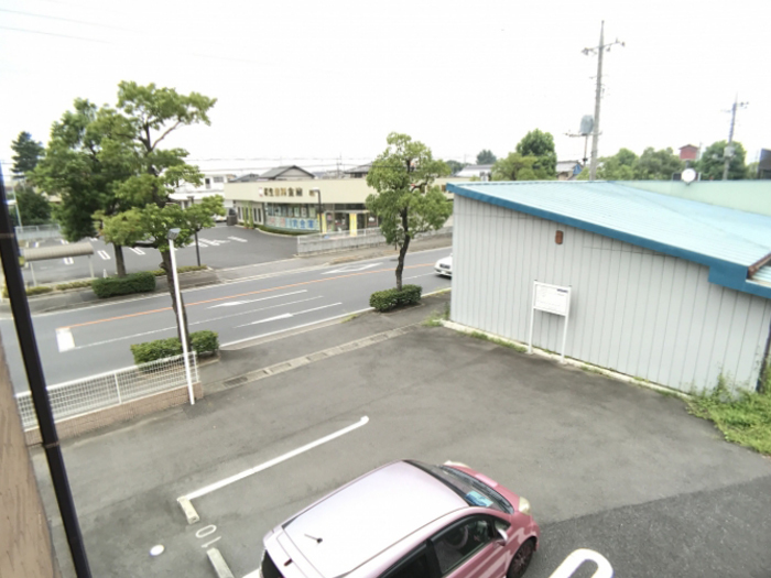 17/27 駐車場