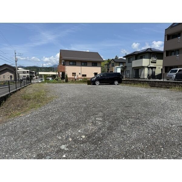 10/10 駐車場