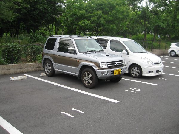 20/30 駐車場