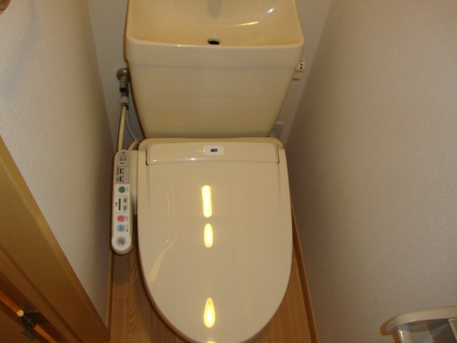 13/30 トイレ
