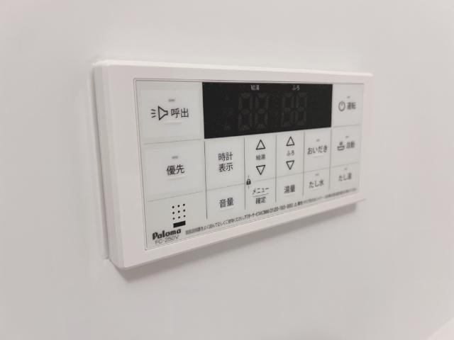 17/22 浴室