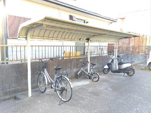 14/14 駐車場