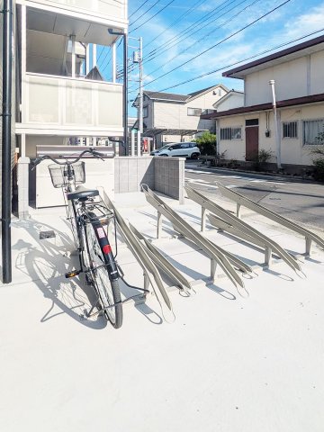 20/30 駐車場