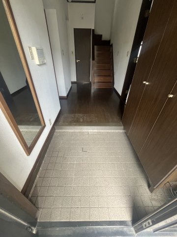 4/6 玄関