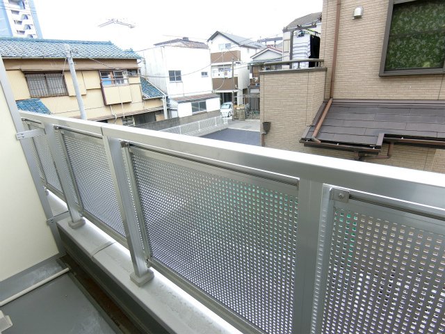 15/18 バルコニー