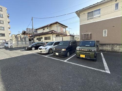 14/21 駐車場