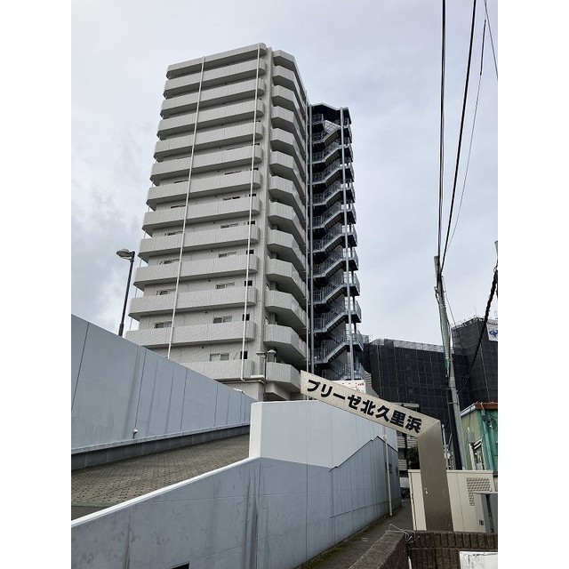 29/30 エントランス