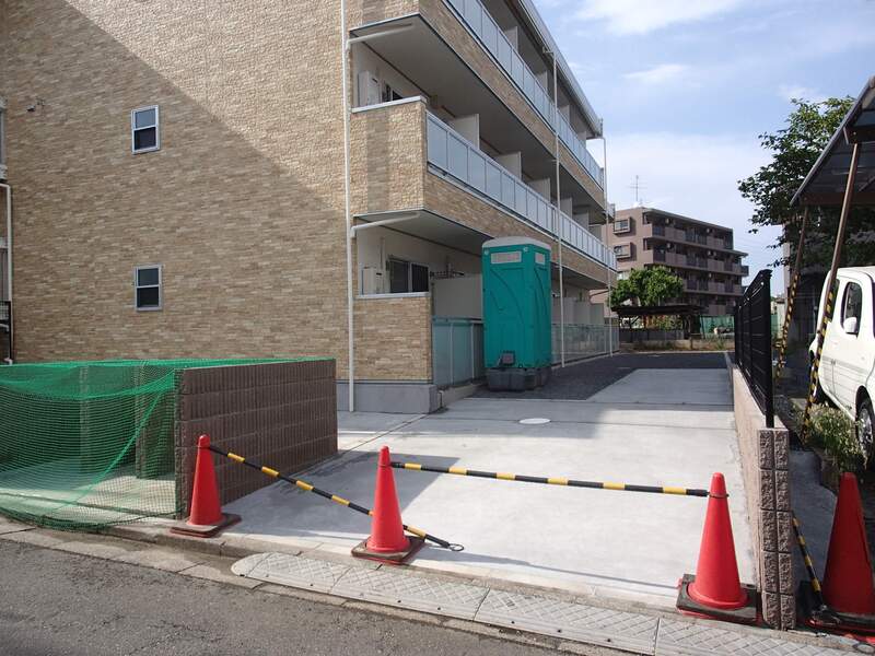 2/3 エントランス