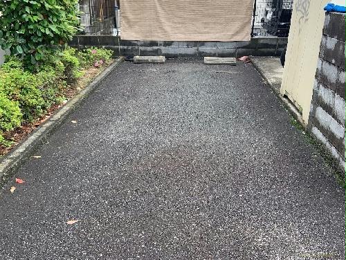 13/17 駐車場