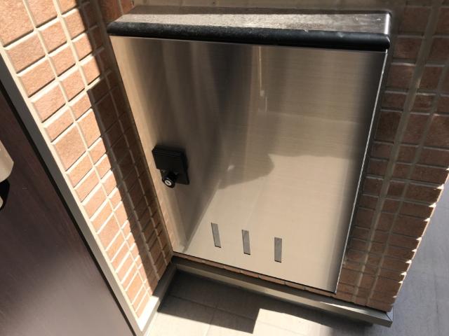 13/30 玄関