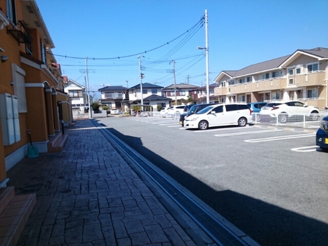 14/20 駐車場