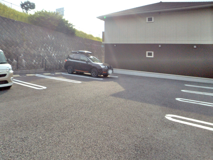 15/20 駐車場