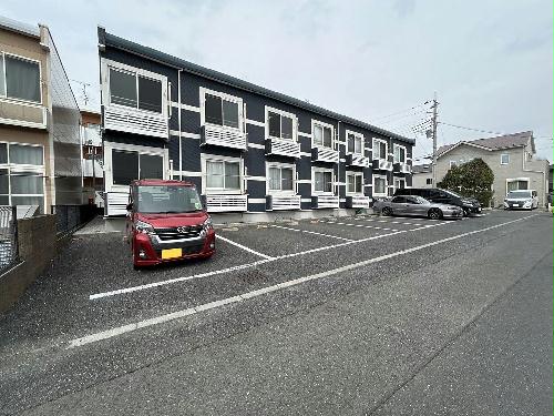 14/21 駐車場