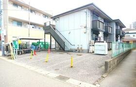 13/13 駐車場