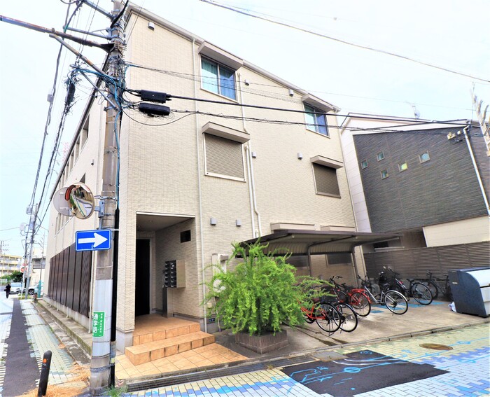1/11 外観