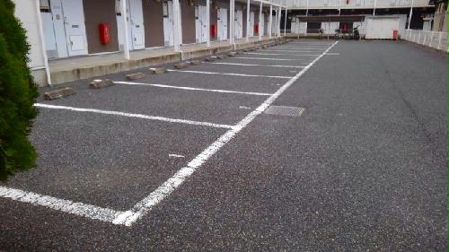 2/4 駐車場
