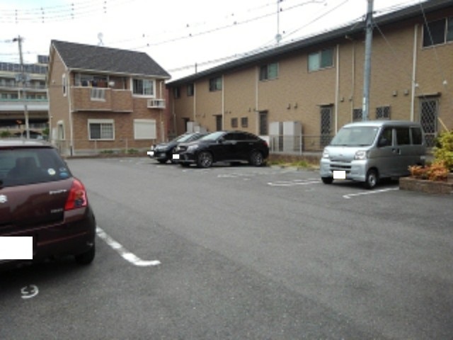 14/20 駐車場