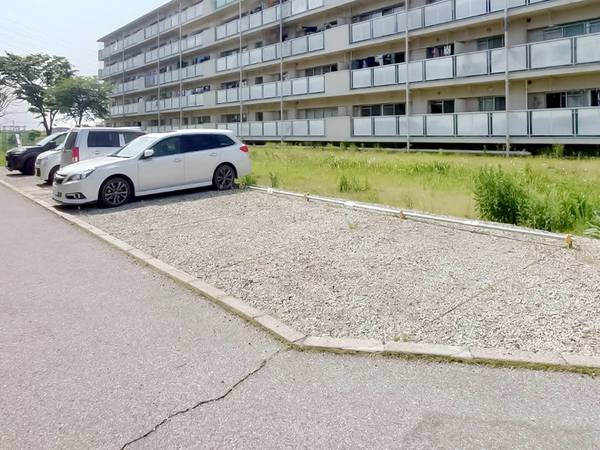 16/24 駐車場