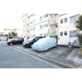 5/5 駐車場