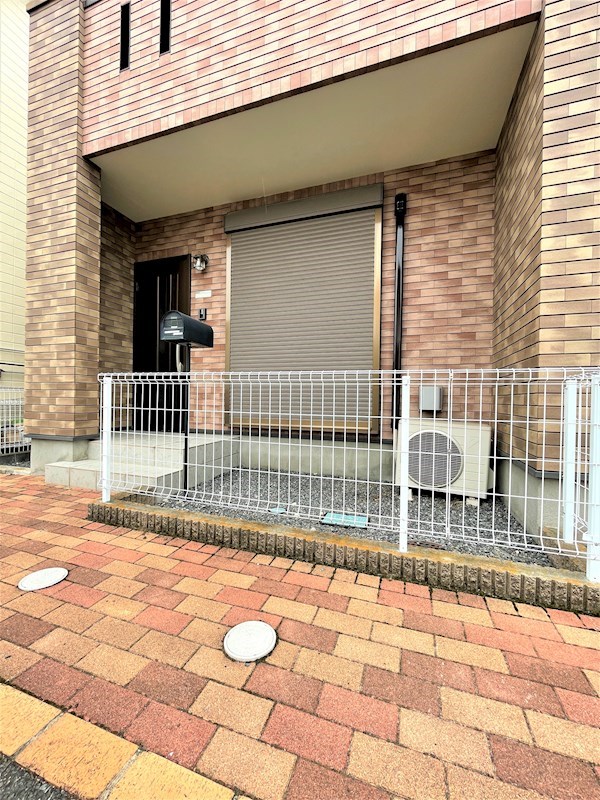 20/24 エントランス