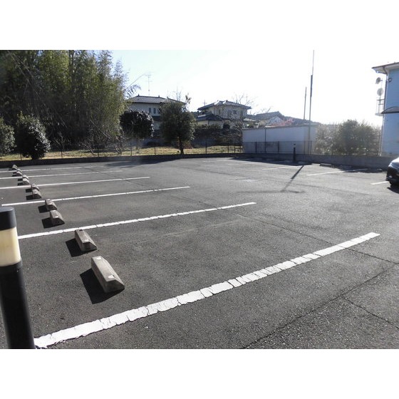 2/2 駐車場