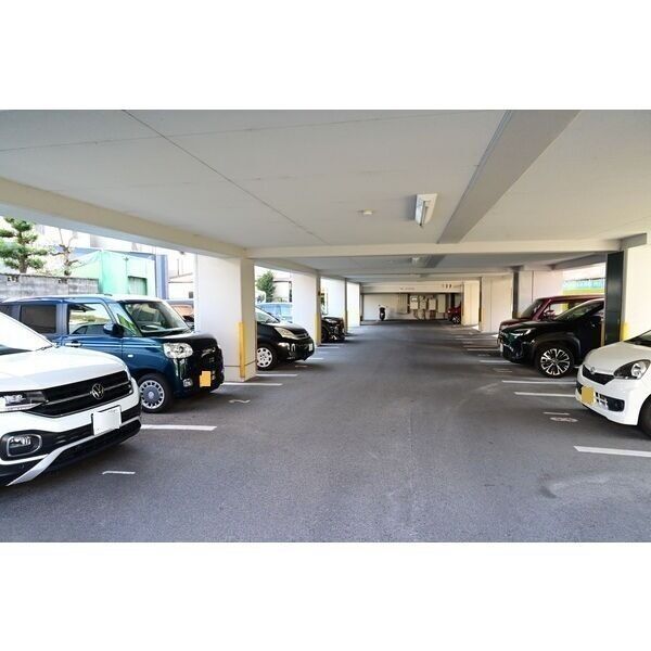 11/11 駐車場
