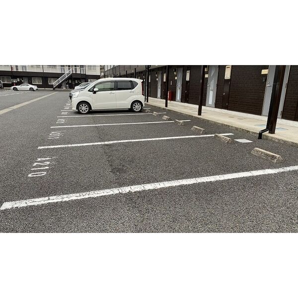 5/5 駐車場