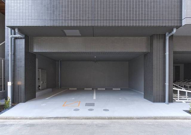 25/29 駐車場