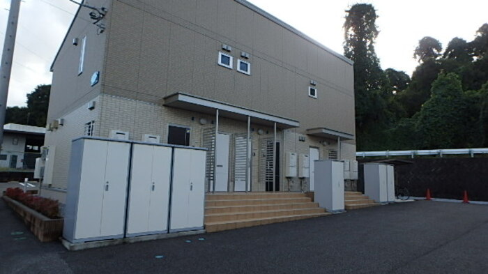 18/20 エントランス