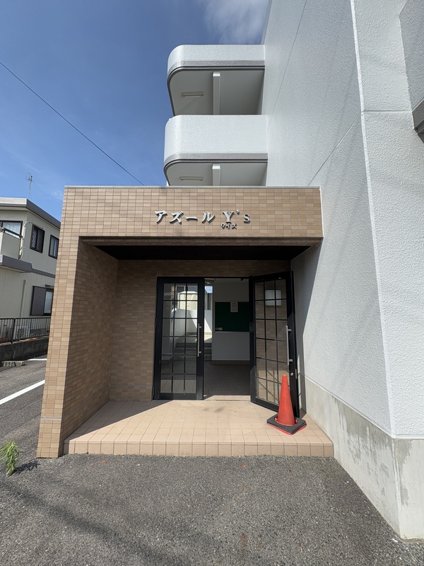 18/18 エントランス