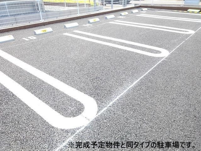 14/20 駐車場