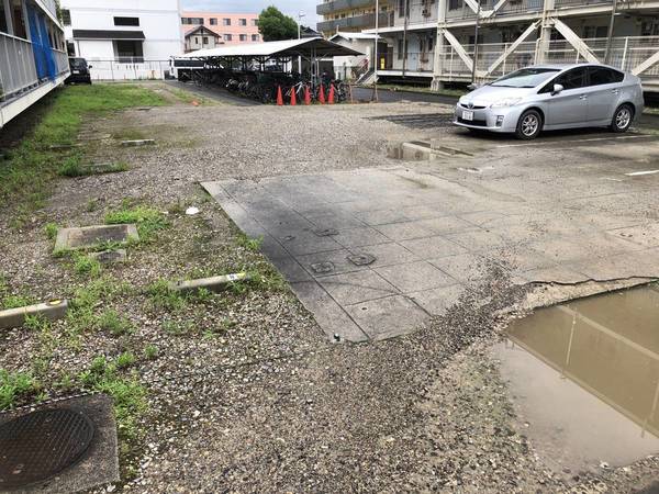 16/24 駐車場